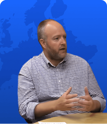 Dr Emmanuelle Schön-Quinlivan